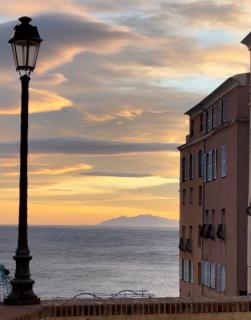Casa Mare Bel Appartement, vue mer et vieux port Citadelle Bastia - Bastia - 8