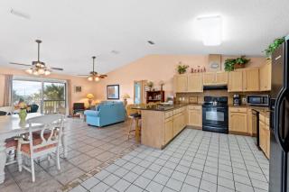 Snowbird-Private Pool, pet friendly, Golf cart friendly - St. George Island - 8