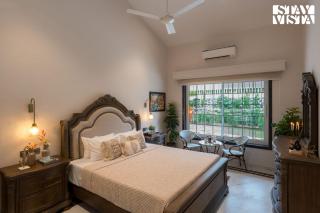 StayVista at Amalfi - Pool, Wi-Fi, Jacuzzi - Lonavala - 1