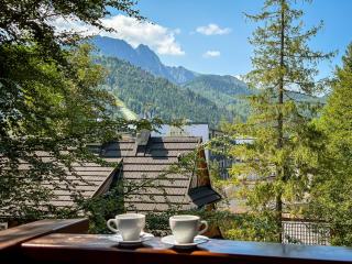Hotel Crocus - 3