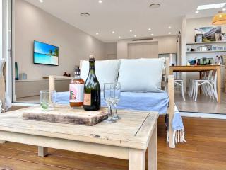 Stylish family home near Coogee & Maroubra beach - Sydney - 4