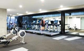 Modern One-bedroom Apt in Central Melbourne - 2