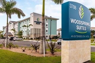 WoodSpring Suites Naples - Naples - 0