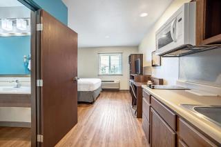 WoodSpring Suites Naples - Naples - 1