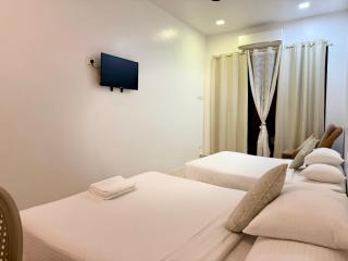 Ardour Lodge "B" Wing - George Town - 7