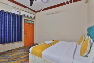 Hotel RA MA YAN INN Most Premium And Spacious Rooms With Fully Air Condition With Free Parking & Free Wifi - Ayodhya - 2
