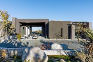 Gatsby by Fieldtrip 5 Bd Modern Luxury with Infinity Pool Game Room - Yucca Valley - 3