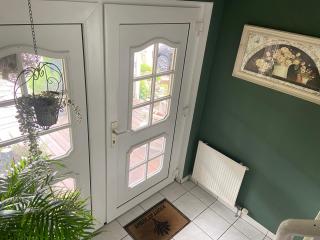 ZWITSCHERNEST Stilvolle helle Ferienwohnung Gästezimmer Monteurwohnung für 1 bis 6 Personen 3 Zimmer 60 qm - 1