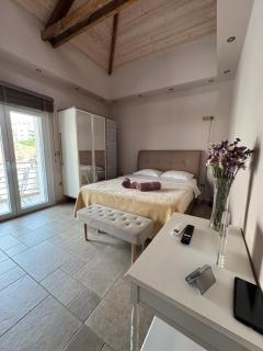 Estia Alternative Apartment - 5