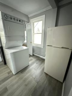 Upper Floor 2 bedroom Unit - Windsor - 2