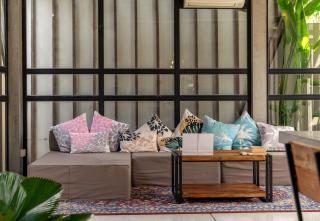 Modern Designer 2BR Villa in Central Berawa Canggu - Canggu - 4