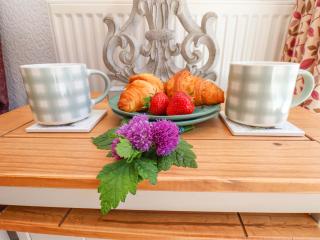 Wayside Farm Stable Cottage - Scarborough - 6
