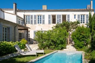 Bâtisse historique rénovée avec piscine chauffée - Saint-Martin-de-Ré - 0