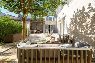 Bâtisse historique rénovée avec piscine chauffée - Saint-Martin-de-Ré - 8