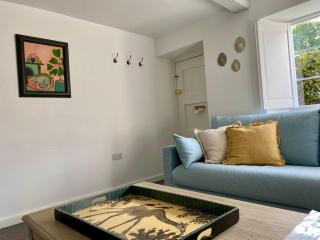Luxury, cosy cottage opposite in the beautiful Cotswolds village - Cirencester - 9