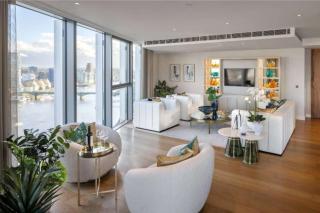 Master Class Three bedroom Apartment with Panoramic Views - Londra - 4