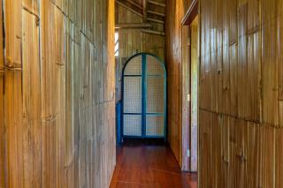 Tropical 2BR Bamboo Villa in Cemagi - Munggu - 4