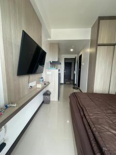 COMFORTSTAY - Citra Plaza Nagoya #12-06 Pool View - Jodoh - 2