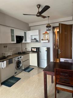 Cosy Studio Apartment - Thane - 7