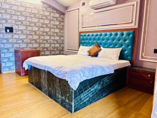 Bailey's Castle Villa - Lonavala - 6