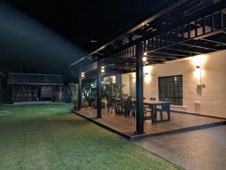 D’Garden Cottage with big field - Keluang - 0