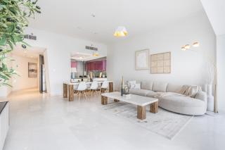 Lux Home at Cayan Tower with Panoramic Views - 2