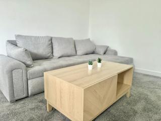 Long Term Comfort - 2BR Haven - Cheshunt - 5