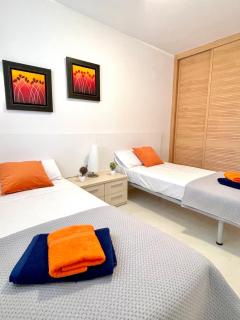 APARTAMENTO EN LA PINEDA y PARKING - 4