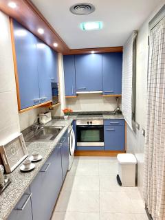 APARTAMENTO EN LA PINEDA y PARKING - 2