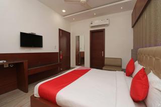 Hotel O Kanchan Residency - Mathura - 8