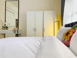 Comfort and Central Stay - 4