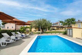 Casa Olea by Briskva - Kaštelir (Castellier) - 7