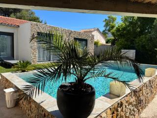 Havre de Paix avec Villa Prestige Cannes Luxe, Piscine Chauffée, Alarme, Caméras Parking privée - Le Cannet - 2