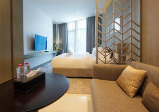Sleek & Stylish Studio in DAMAC Prive, Dubai - 2