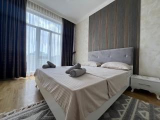 Modern style apartment on the Haydar Aliyev center - Baku - 2