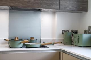 Peacock Energy Wembley - 1