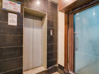 Super Collection O PNR COMFORT KHAIRATABAD - Hyderabad - 7
