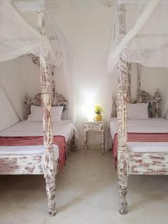 Paradise Lagoon B&B - 1