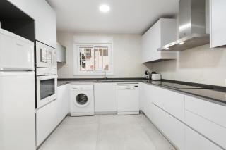Frontline 2bed Marina Bay Estepona - Estepona - 5