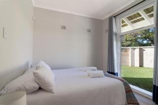 Leisure Isle Getaway - Knysna - 4