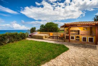Galini Beach Villa - Amoudi - 8