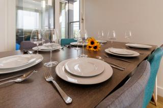 City Centre, Sleeps 7, Stunning Views & Parking, Interconnected Rooms LONG STAY WORK CONTRACTOR LEISURE, DIAMOND PENTHOUSE - Chesterton - 5