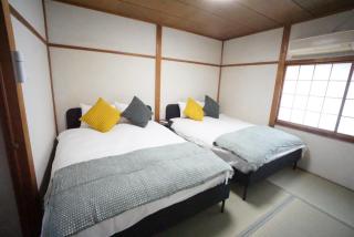 Family Home Osaka Kujo Guest House - Osaka - 9