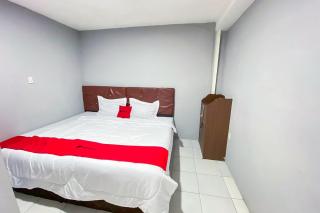 RedDoorz at Graha Aisyah Menteng Medan - - 4
