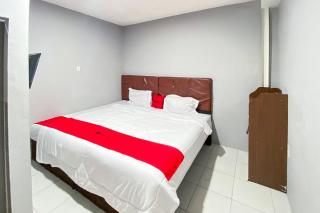 RedDoorz at Graha Aisyah Menteng Medan - - 0