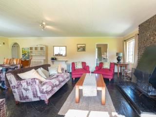Lake Naverone Holiday Cottages - Drakensberg Garden - 1