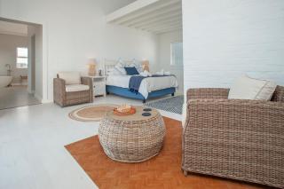 Vermont Vista - With Pool - Hermanus - 1