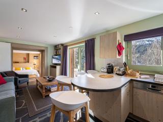 Appartement au calme avec terrasse, hammam, proche pistes et centre de Méribel, parking inclus - FR-1-565-37 - Les Allues - 3