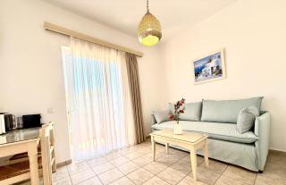 Solon Apartments - 3