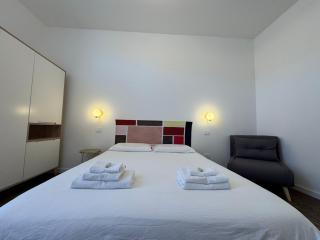 Noliday Savona Center Art Deco Apartment - Savona - 7